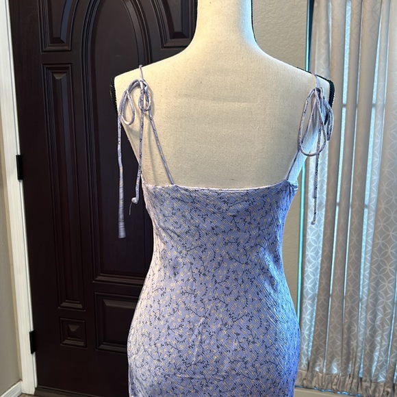 Zara Lavender Floral Mini Dress - Picture 3 of 5